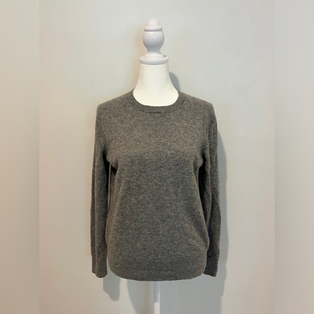 Quince Cashmere Crewneck Sweater Size Medium